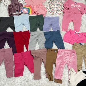 ⭐️ Bundle of 21 Infant Clothing Size 6-12 months